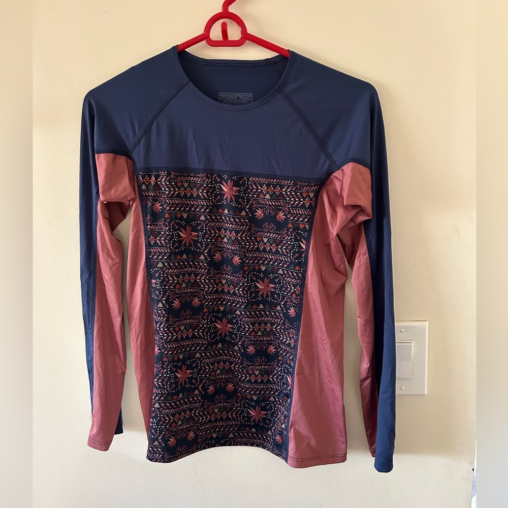 Patagonia-{Size: S}-W's Micro Swell Rashguard